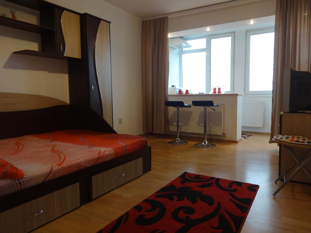 Alina Accommodation 加拉茨 外观 照片